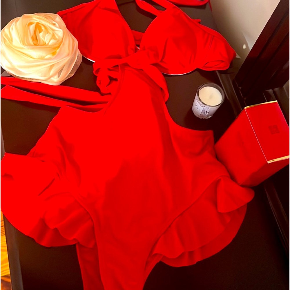 💋💋SHEIN RETRO-VINTAGE STYLE TANKINI in Cherry Red, NWOT, FOR SALE💋💋